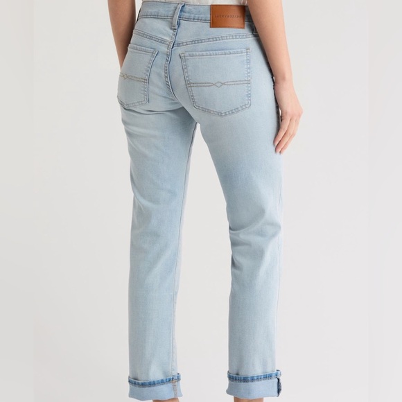 Lucky Brand Mid Rise Straight Leg Jeans - Size 28 - NWT MSRP $99 - Picture 3 of 3